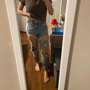 New BDG High Rise Mom Jeans Size Size 27